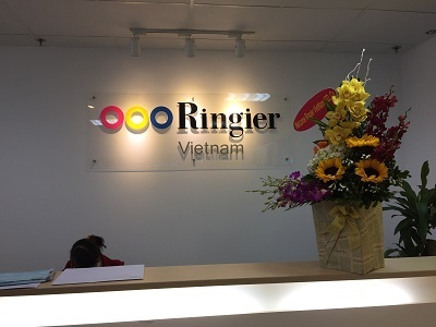 Chấm công kiểm soát F18 tại trụ sở Ringier Việt Nam